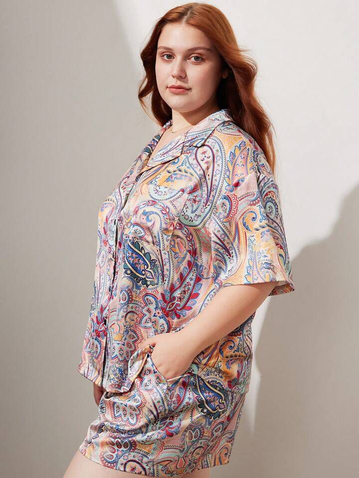 Plus Vintage Cashew Flower Patterned Silk Short Pant Set