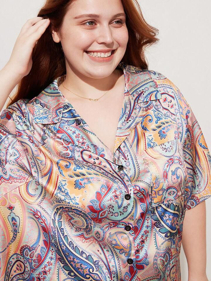 Plus Vintage Cashew Flower Patterned Silk Short Pant Set