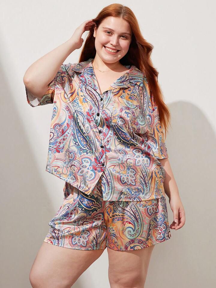 Plus Vintage Cashew Flower Patterned Silk Short Pant Set