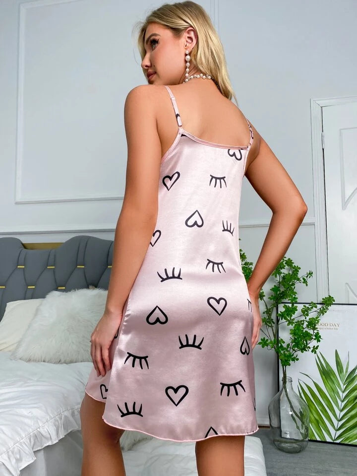 Twinkle Hearts Sleepy Short Nighty for Women