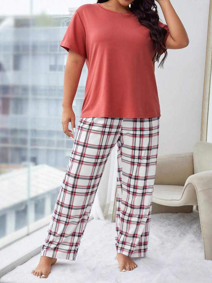 Red Plaid Print T-shirt Pyjama Set