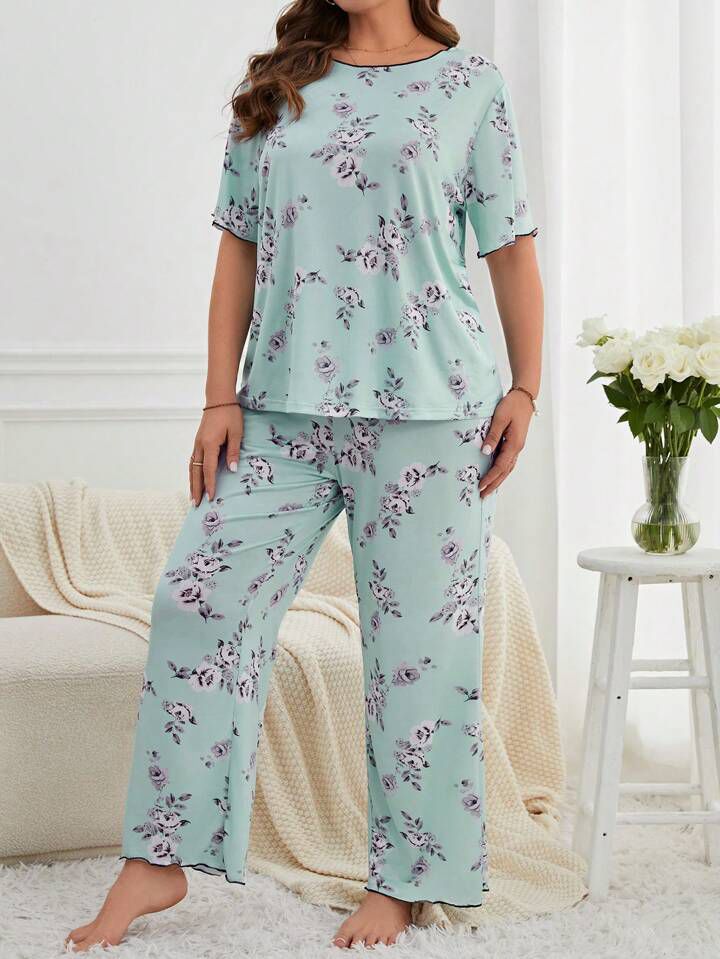Plus Size Women Solid Color Crew Neck Short Sleeve Shirt And Floral Print Pants Casual Pajama Set