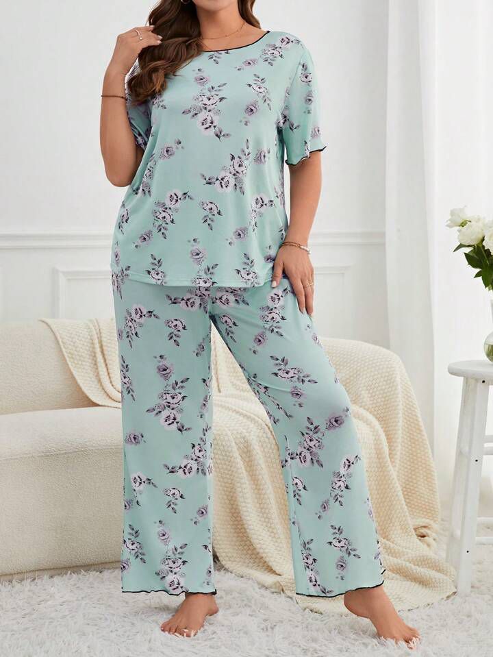 Plus Size Women Solid Color Crew Neck Short Sleeve Shirt And Floral Print Pants Casual Pajama Set
