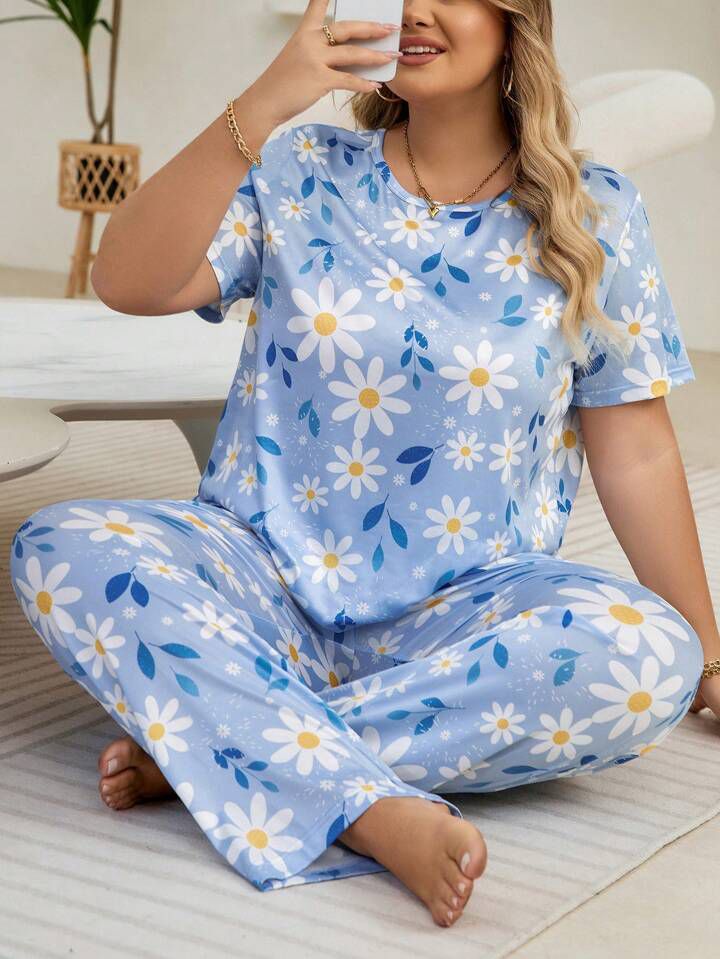 Women's Plus Size Blue Round Neck Pajama Set