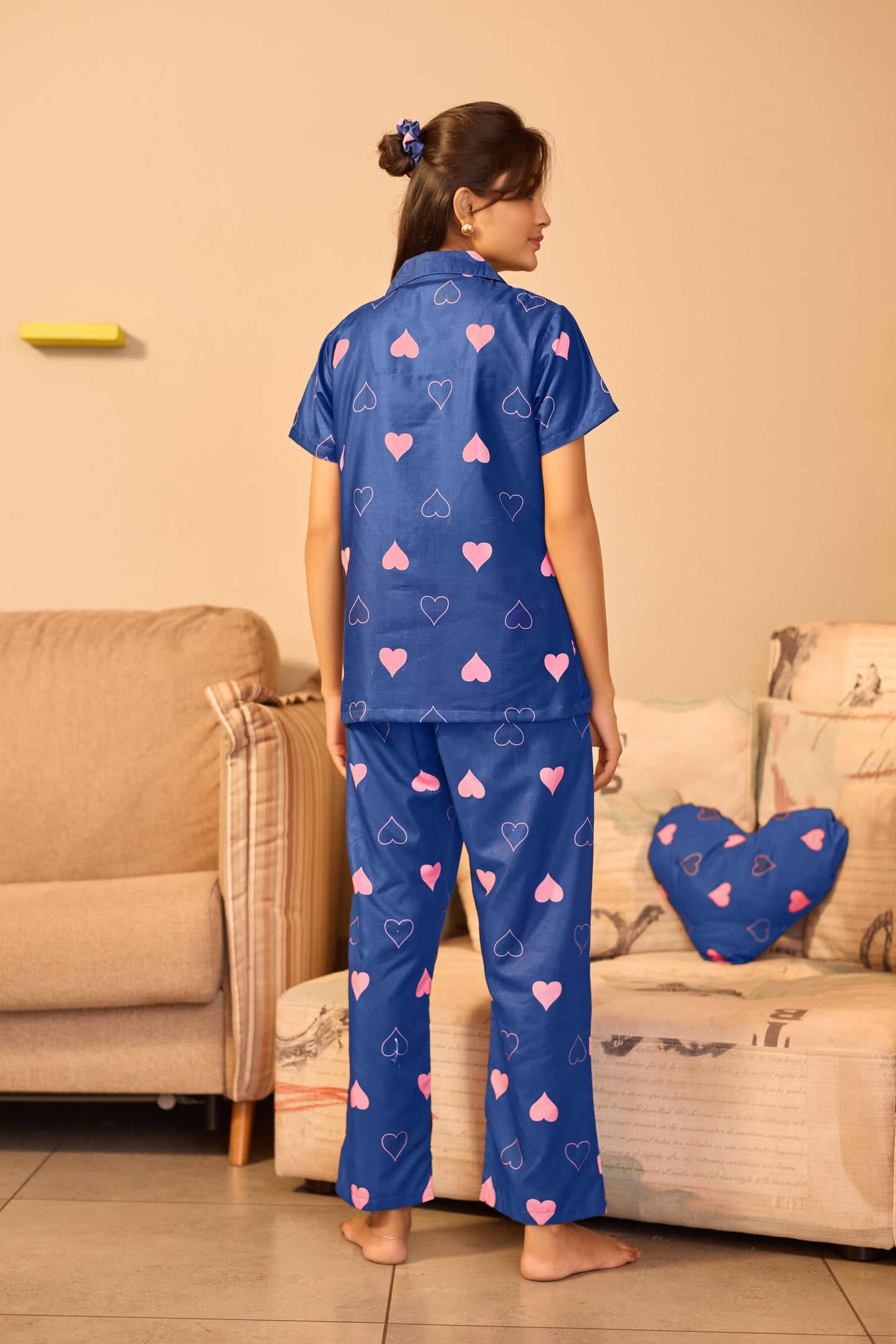 Stylish Women's Blue Heart Print Night Suit