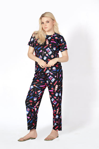 Makuap-Kit Print T-shirt And Long Pajama Set